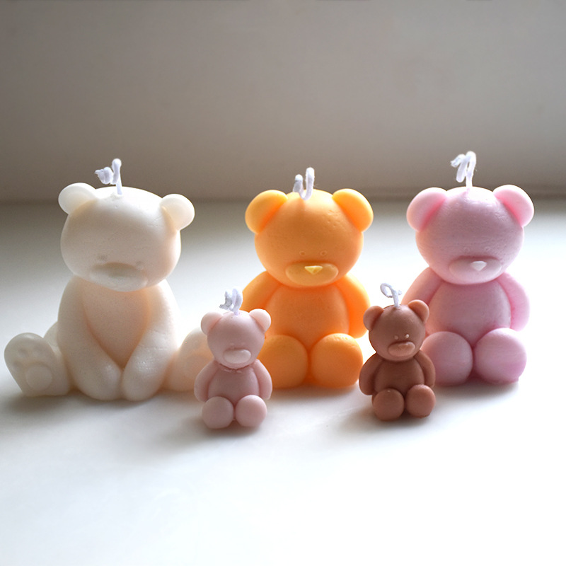 Home Fragrance Candles - 3D hanging bear mold baking cake